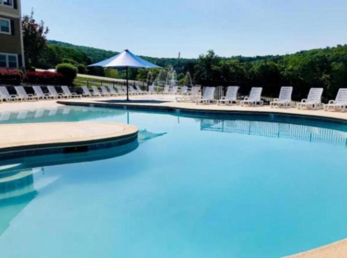 Spacious Home In Branson - 8 Bed, 6 Bath & Hot Tub Hollister Exterior foto